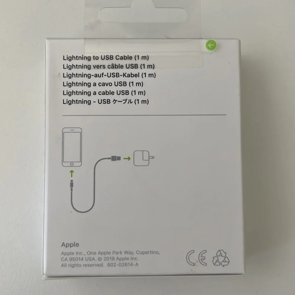 New Apple Lightning to USB Cable (1 m)